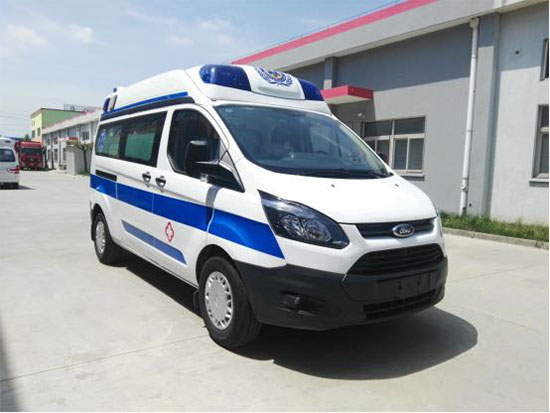 福特全順V362自動(dòng)檔一體化監(jiān)護(hù)型救護(hù)車(chē)