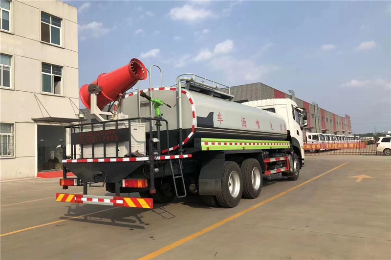 東風(fēng)天龍后八輪20噸噴霧車，國(guó)六綠化噴灑車